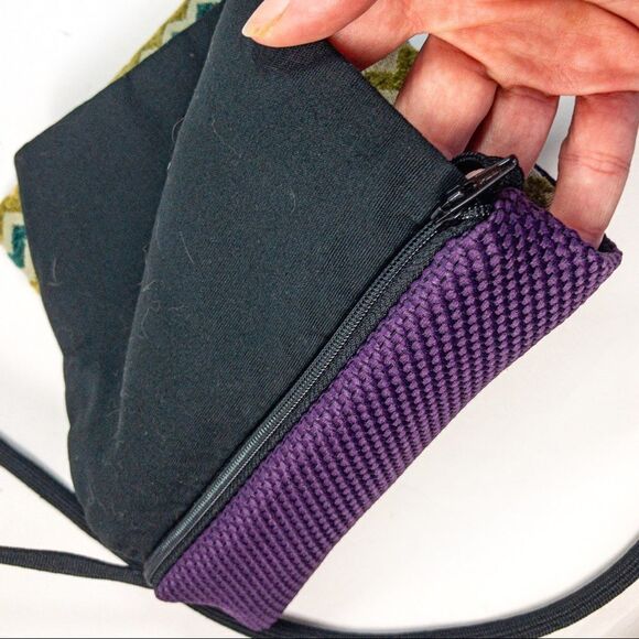 Handmade Chevron Fabric Pouch Crossbody Bag - Picture 6 of 8